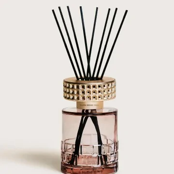 Perfumado Celebration Nude Oud Hypnotique Maison Berger | Les aromes provence