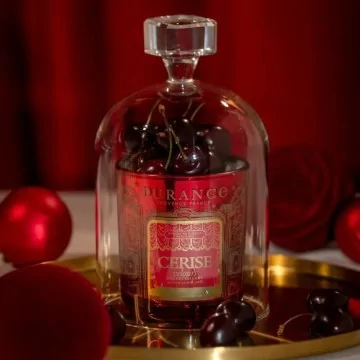 Vela Con mecha de Madera Durance Cerise Velours 300g